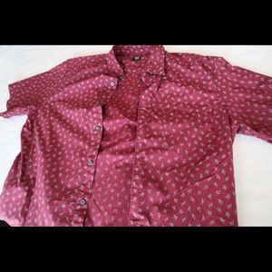 Collared t-shirt with plant patterned design